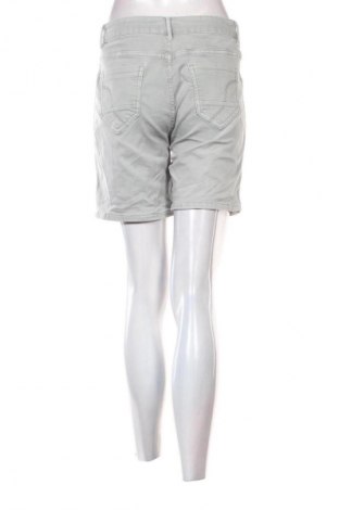 Damen Shorts Fashion, Größe M, Farbe Mehrfarbig, Preis 2,99 €