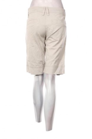 Dámské kraťasy  H&M, Velikost M, Barva Krémová, Cena  59,00 Kč