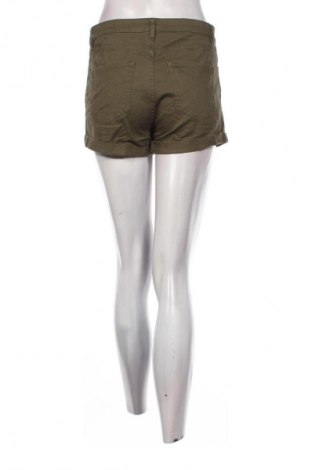 Dámské kraťasy  H&M, Velikost M, Barva Zelená, Cena  89,00 Kč
