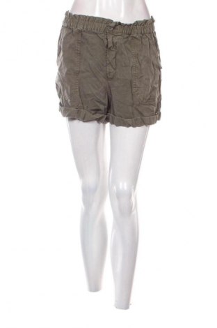 Damen Shorts H&M L.O.G.G., Größe M, Farbe Grün, Preis € 2,99