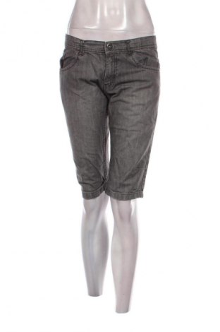 Pantaloni scurți de femei In Extenso, Mărime M, Culoare Negru, Preț 21,99 Lei