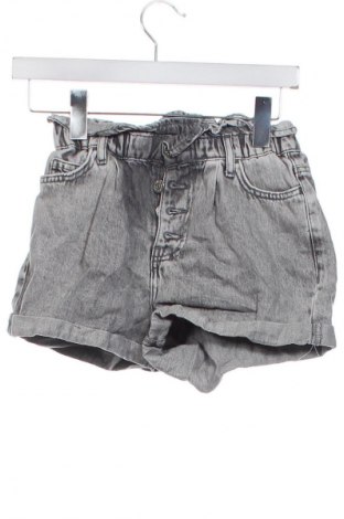 Dámské kraťasy  ONLY, Velikost XS, Barva Šedá, Cena  129,00 Kč
