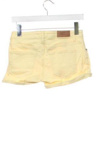 Damen Shorts Pull&Bear, Größe XS, Farbe Gelb, Preis 3,99 €