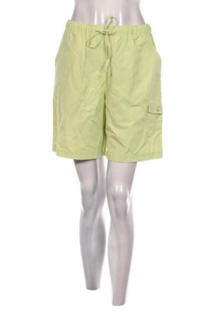 Дамски къс панталон Stooker, Размер M, Цвят Зелен, Цена 2,55 €