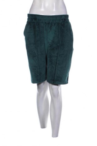 Дамски къс панталон Unbranded, Размер S, Цвят Зелен, Цена 2,04 €
