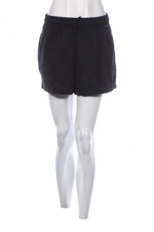 Дамски къс панталон Unbranded, Размер S, Цвят Черен, Цена 2,04 €