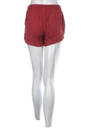 Damen Shorts Vero Moda, Größe S, Farbe Rot, Preis 2,99 €