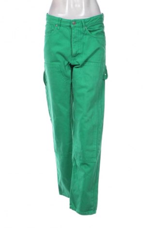 Pantaloni de femei Bershka, Mărime M, Culoare Verde, Preț 44,99 Lei