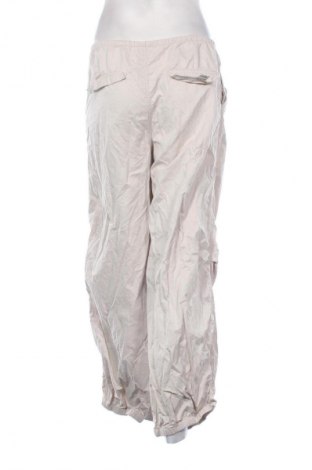 Damskie spodnie H&M Divided, Rozmiar S, Kolor ecru, Cena 19,99 zł