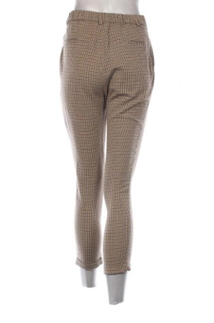 Γυναικείο παντελόνι Pull&Bear, Μέγεθος S, Χρώμα Πολύχρωμο, Τιμή 2,99 €