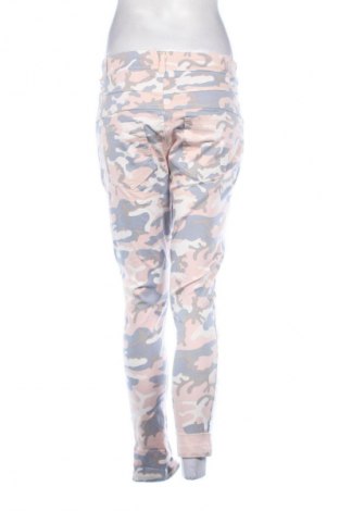 Γυναικείο παντελόνι Unbranded, Μέγεθος S, Χρώμα Πολύχρωμο, Τιμή 1,99 €