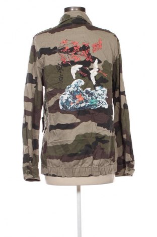 Damenjacke Bershka, Größe M, Farbe Mehrfarbig, Preis 4,99 €