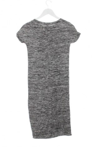 Kinderkleid Yd, Größe 11-12y/ 152-158 cm, Farbe Mehrfarbig, Preis 1,99 €