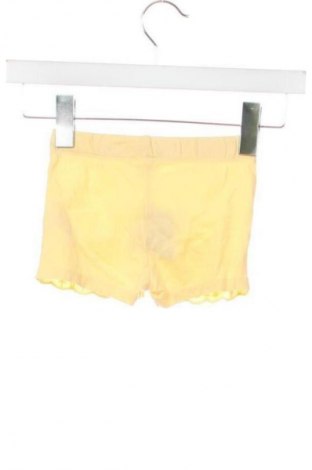 Dziecięce szorty Disney, Rozmiar 6-9m/ 68-74 cm, Kolor Żółty, Cena 6,99 zł