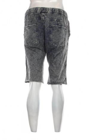 Pánské kraťasy Bershka, Velikost S, Barva Šedá, Cena  129,00 Kč