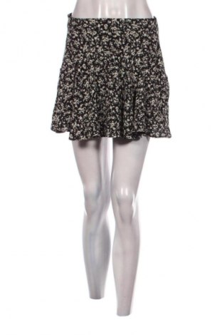 Пола - панталон Zara, Размер M, Цвят Многоцветен, Цена 2,04 €