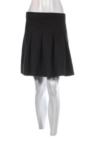 Spódnica About You, Rozmiar M, Kolor Czarny, Cena 23,99 zł