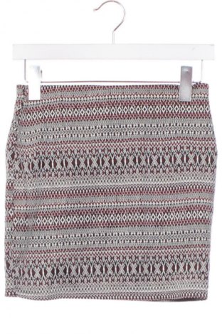 Пола Bershka, Размер XS, Цвят Многоцветен, Цена 2,04 €
