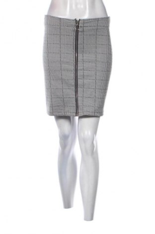 Пола Chicoree, Размер S, Цвят Многоцветен, Цена 2,04 €