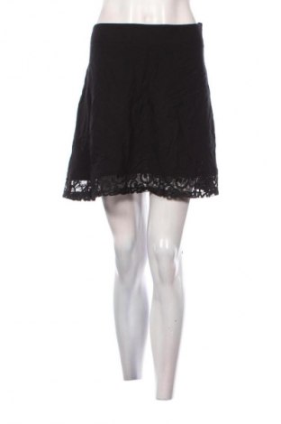 Пола Esprit, Размер M, Цвят Черен, Цена 2,04 €