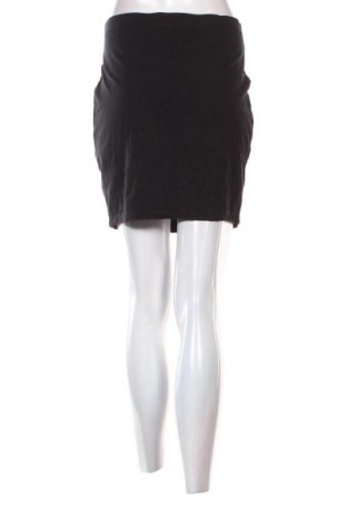 Пола Essentials, Размер XL, Цвят Черен, Цена 2,04 €