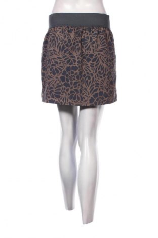 Пола Gap, Размер M, Цвят Многоцветен, Цена 2,04 €