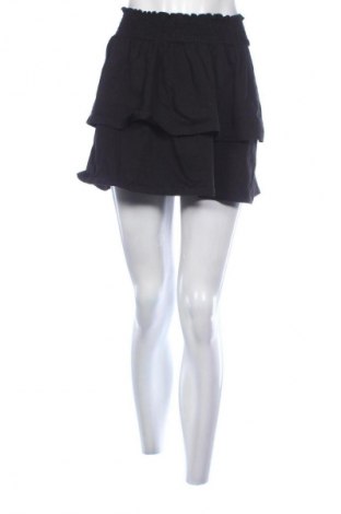 Пола Gina Tricot, Размер S, Цвят Черен, Цена 2,04 €