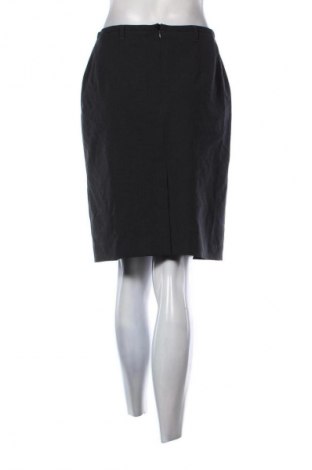 Пола Greiff, Размер M, Цвят Сив, Цена 2,04 €