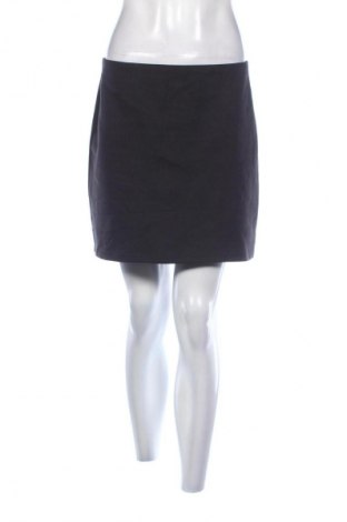 Пола H&M, Размер M, Цвят Черен, Цена 2,04 €