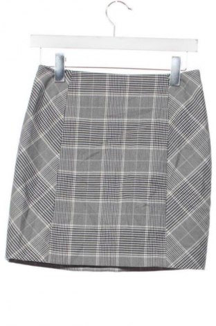 Пола H&M, Размер XS, Цвят Многоцветен, Цена 2,04 €