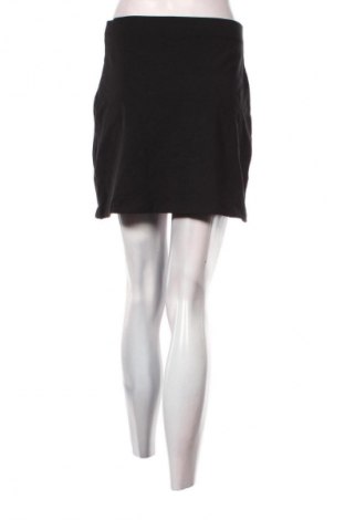 Пола H&M, Размер M, Цвят Черен, Цена 2,04 €