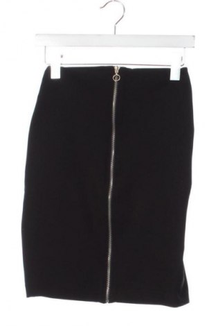 Пола House, Размер XS, Цвят Черен, Цена 2,04 €