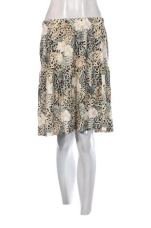 Пола In Front, Размер M, Цвят Многоцветен, Цена 2,55 €