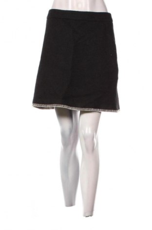 Пола Jake*s, Размер M, Цвят Черен, Цена 8,18 €