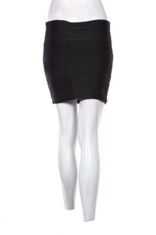 Пола Jennifer Taylor, Размер S, Цвят Черен, Цена 2,04 €