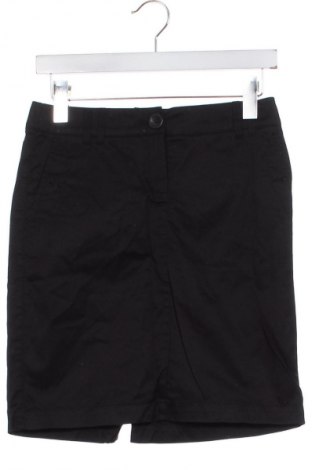 Пола Mango, Размер S, Цвят Черен, Цена 2,04 €