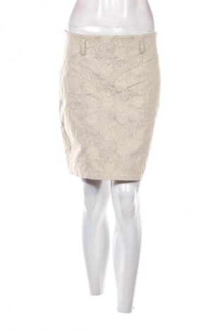 Пола NEW COLLECTION, Размер M, Цвят Бежов, Цена 2,55 €