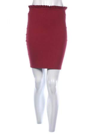 Пола Nikka, Размер M, Цвят Червен, Цена 2,04 €