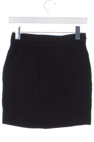 Пола ONLY, Размер XS, Цвят Черен, Цена 2,04 €