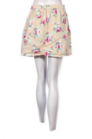 Пола Piazza Italia, Размер M, Цвят Многоцветен, Цена 2,04 €