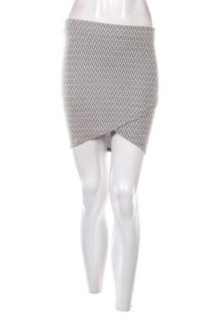 Пола Pimkie, Размер S, Цвят Многоцветен, Цена 2,04 €