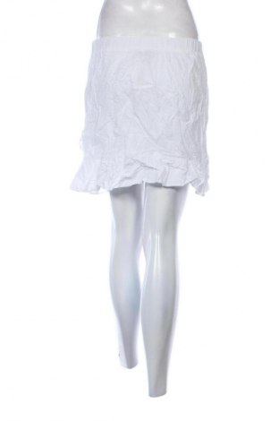 Пола Primark, Размер M, Цвят Бял, Цена 2,04 €