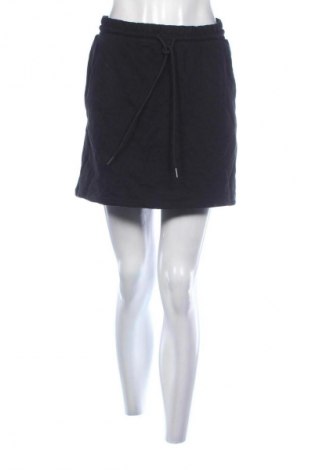 Пола SHEIN, Размер M, Цвят Черен, Цена 2,04 €