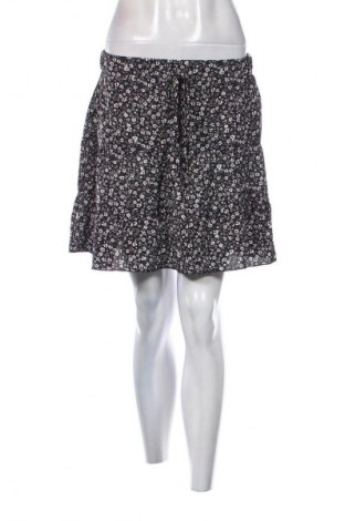 Пола SHEIN, Размер M, Цвят Многоцветен, Цена 2,04 €