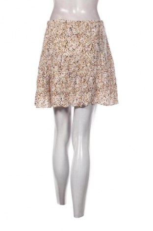 Пола Second Female, Размер M, Цвят Многоцветен, Цена 3,57 €