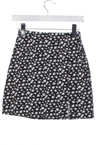 Пола Sinsay, Размер XS, Цвят Многоцветен, Цена 2,04 €