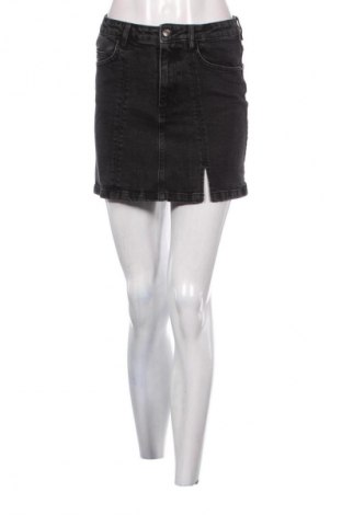 Sukně Sinsay, Velikost S, Barva Černá, Cena  89,00 Kč
