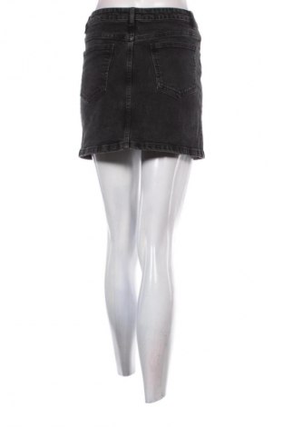 Sukně Sinsay, Velikost S, Barva Černá, Cena  89,00 Kč