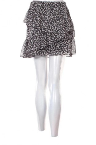 Пола Stradivarius, Размер M, Цвят Многоцветен, Цена 2,04 €