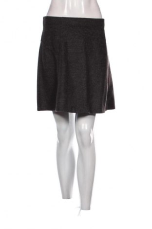 Пола Street One, Размер M, Цвят Сив, Цена 4,09 €